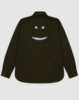 Sobre camisa con cortes en forma de carita sonriente en espalda, sobre camisa para mujer, sobre camisa para hombre, sobre camisa corte boyfriend, sobre camisa oversized, sobre camisa con forro de algodón, sobre camisa café, diseño mexicano, hecho a mano, hecho en México