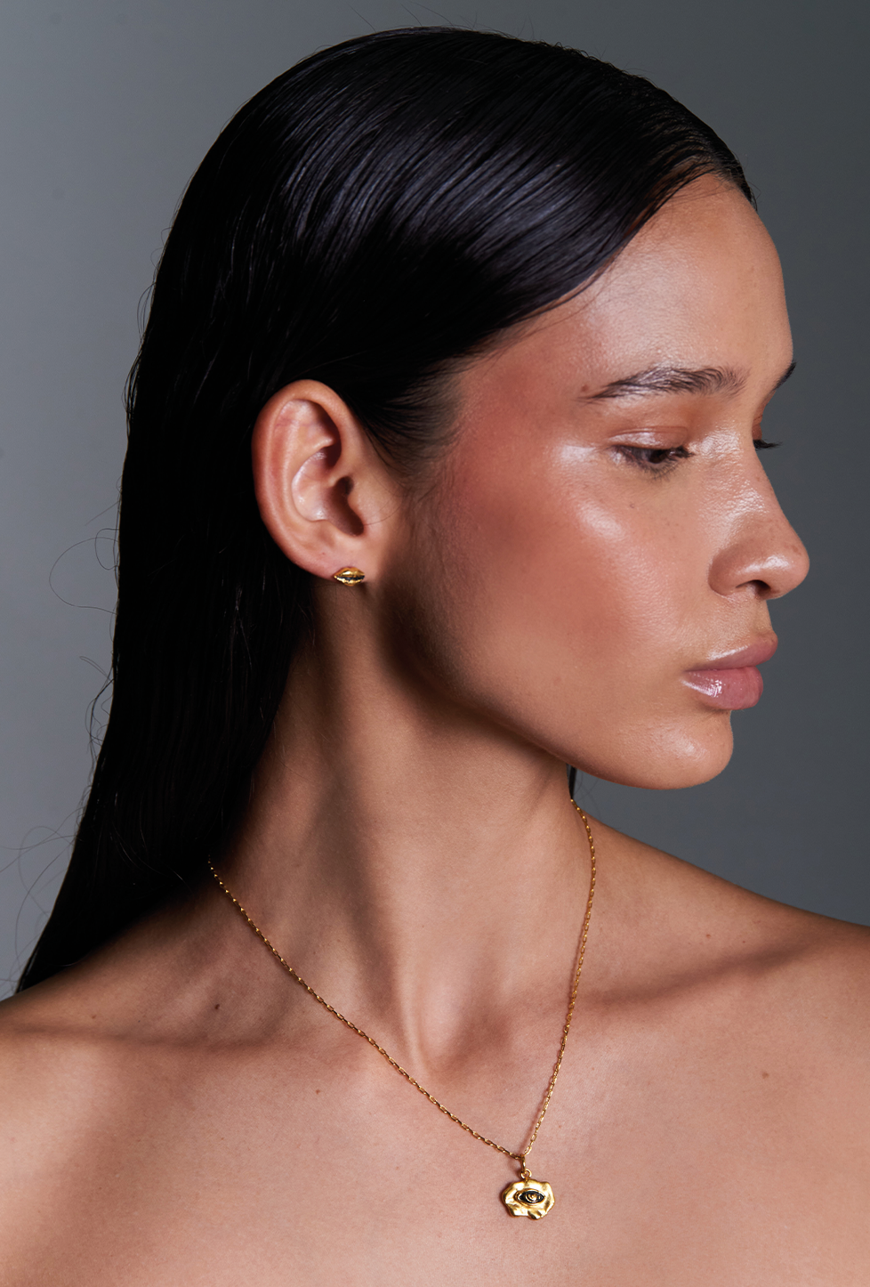 cadena delgada con dijo en forma de ojo, cadena delgada con dije en forma de nariz, cadena delgada con dije en forma de labios, cadena de aleación con chapado de oro 24k, cadena de plata .925, cadena para mujer, cadena para hombre, diseño mexicano, marca mexicana, hecho a mano, hecho en México