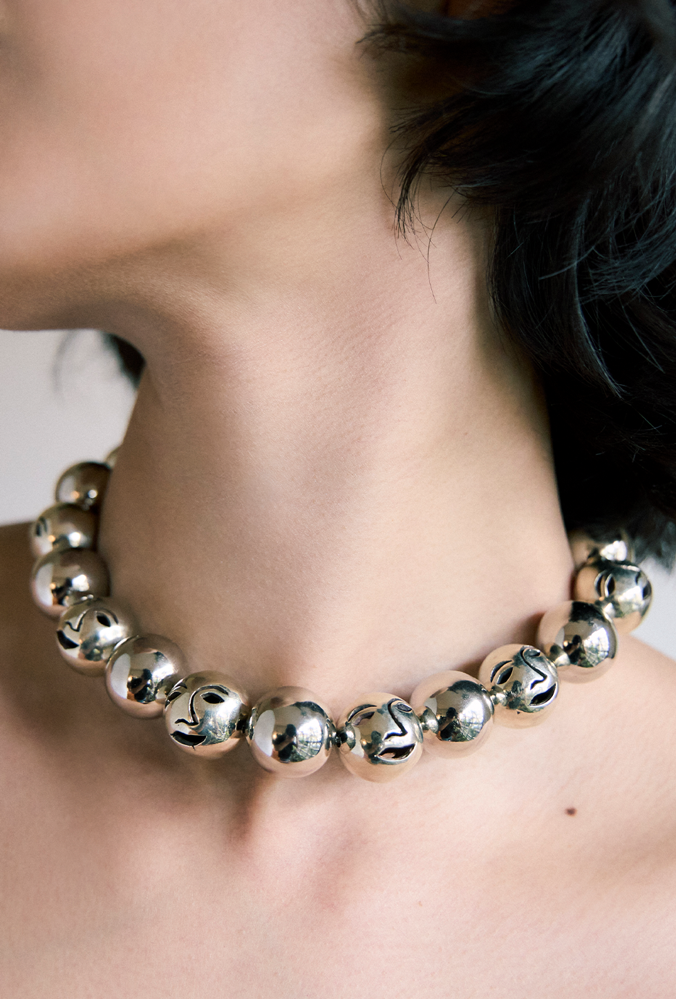 Collar de esferas caladas, caras, hecho a mano, marca mexicana, aleación de latón, collar grande, summer sale, hot sale, regalo de cumpleaños para mujer, regalo de aniversario para mujer, descuentos, 25% de descuento, meses sin intereses.