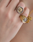 Anillo Surreal