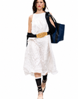 falda corrugada, top corrugado, falda ajustable, top ajustable, falda para mujer, top para mujer, falda para hombre, top para hombre, falda color negro, top color negro, falda color blanco, top color blanco, diseño mexicano , hecho a mano, hecho en México