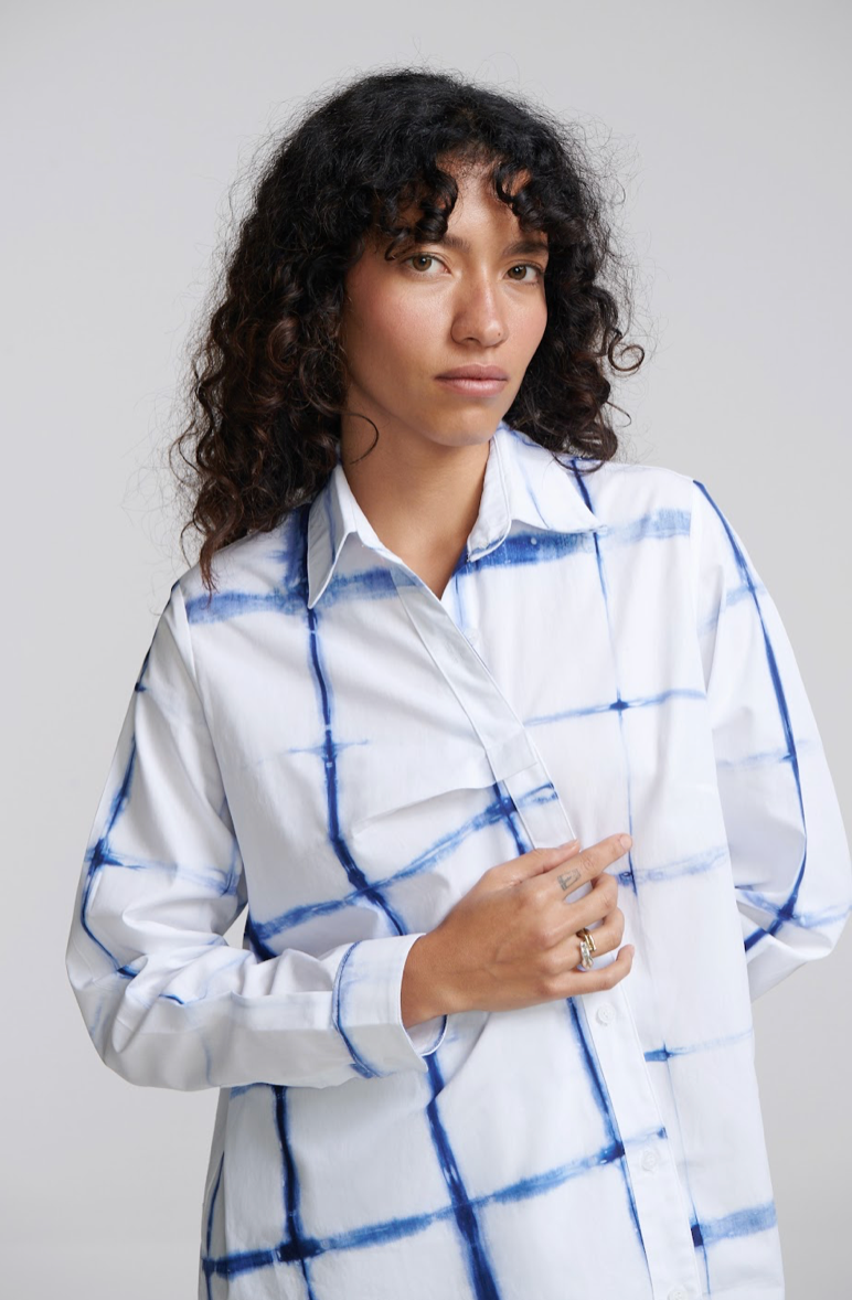 Optic asymmetrical shirt